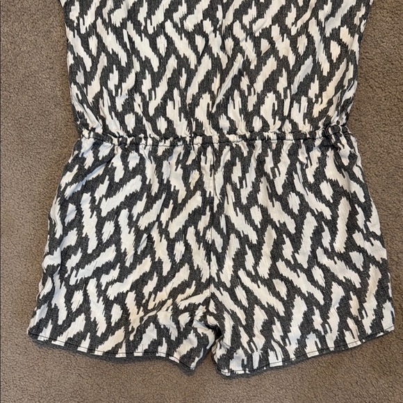 J. Crew Black and White Patterned Romper - Picture 6 of 7
